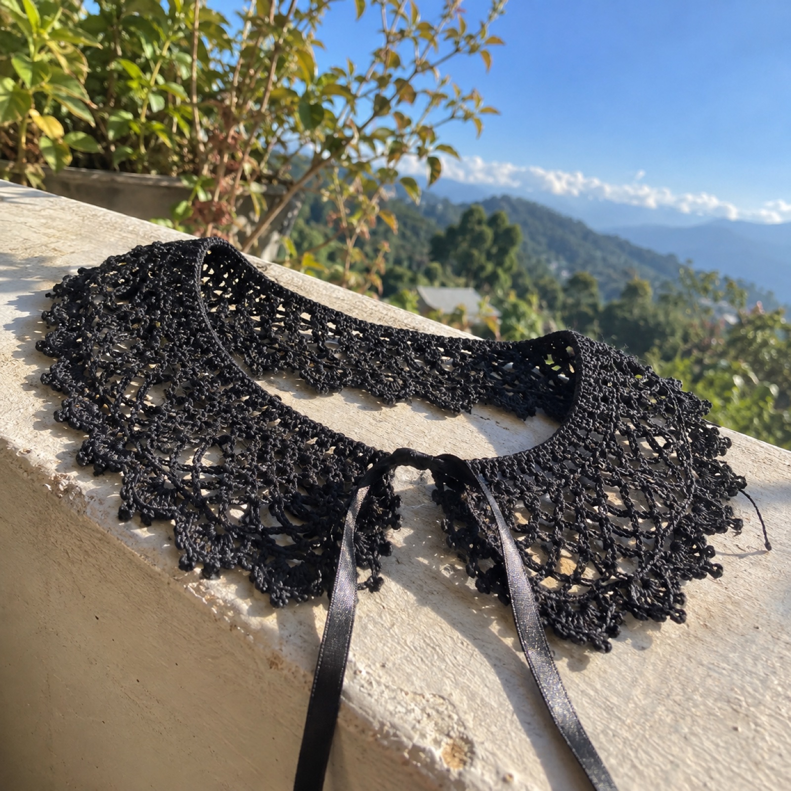 Victorian Lace Collar: handmade crochet in black