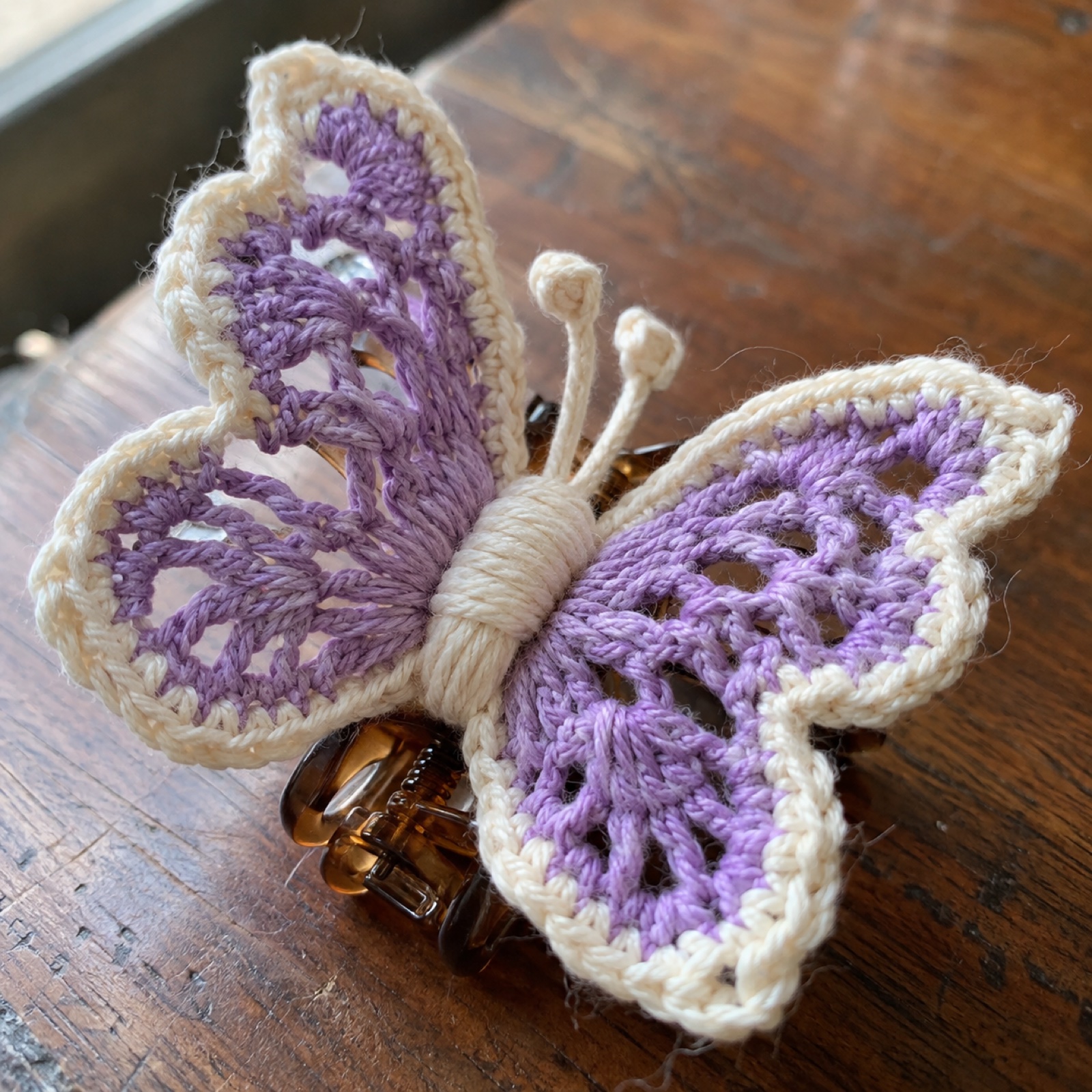 Close-up of the stitches on the Butterfly Claw Clip